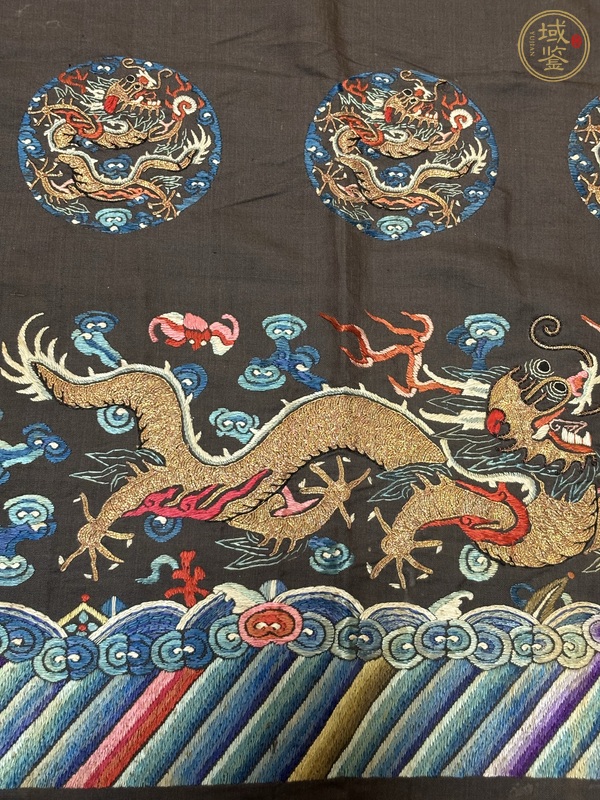 古玩雜項龍紋刺繡真品鑒賞圖