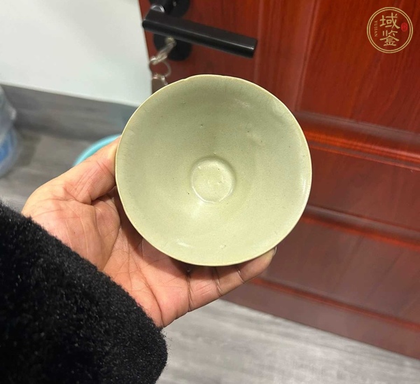 古玩陶瓷耀州窯青釉茶盞真品鑒賞圖