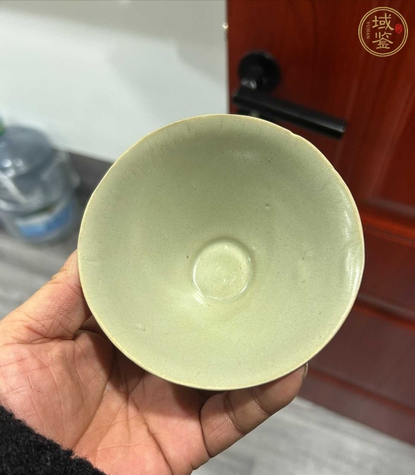 古玩陶瓷耀州窯青釉茶盞真品鑒賞圖