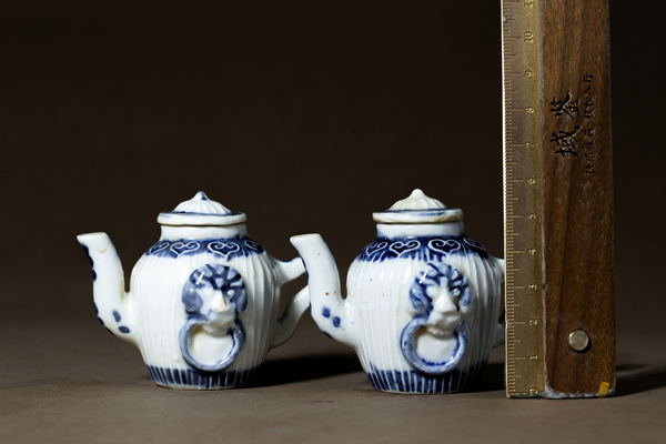古玩陶瓷清晚·青花模印鋪首紋瓜棱硯滴（一對(duì)）拍賣(mài)，當(dāng)前價(jià)格1080元