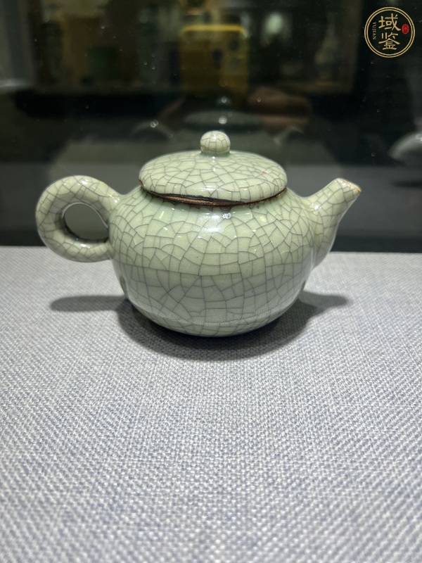 古玩陶瓷青釉茶壺真品鑒賞圖