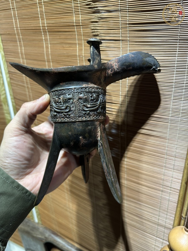 古玩銅器仿古鳳鳥紋銅爵真品鑒賞圖