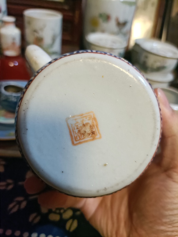 古玩陶瓷同治粉彩五子奪魁提梁壺拍賣,當前價格3888元