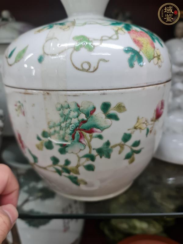 古玩陶瓷粉彩花卉紋蓋缸真品鑒賞圖