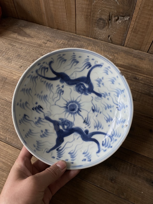 古玩陶瓷清中期青花夔龍紋盤拍賣,當前價格1200元