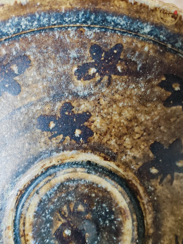 古玩陶瓷吉州窯貼花茶盞真品鑒賞圖