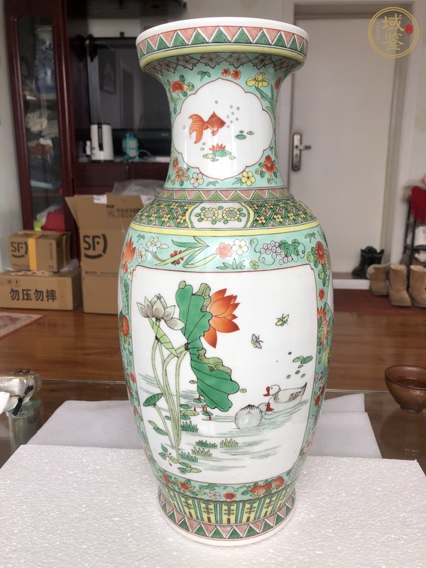 古玩陶瓷五彩花鳥紋棒槌瓶真品鑒賞圖