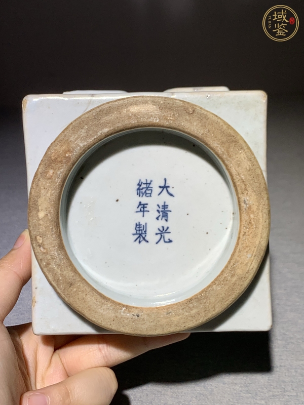 古玩陶瓷冬青釉琮式瓶真品鑒賞圖