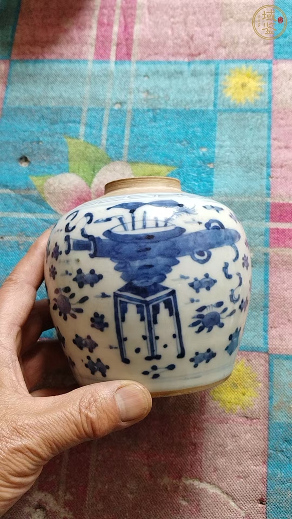 古玩陶瓷青花罐真品鑒賞圖