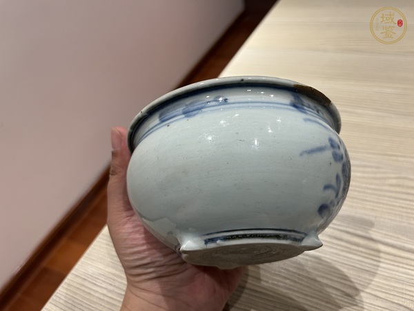 古玩陶瓷青花花卉紋福字香爐真品鑒賞圖