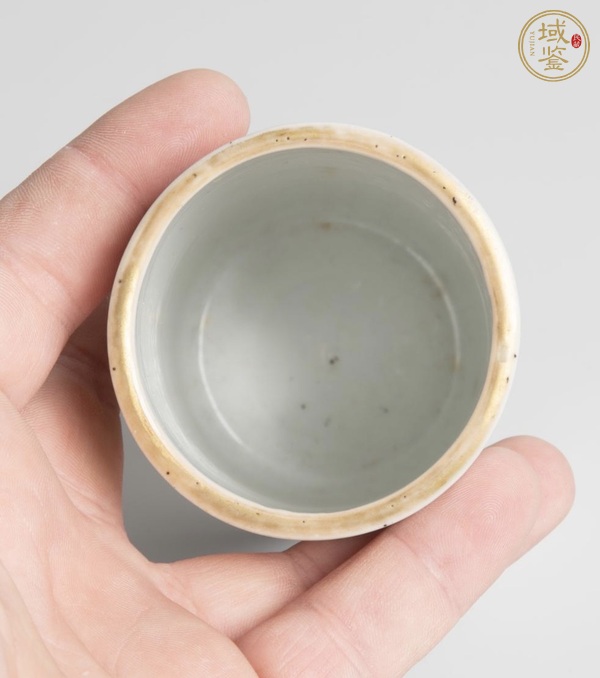 古玩陶瓷粉彩魁星點(diǎn)斗紋筆筒真品鑒賞圖