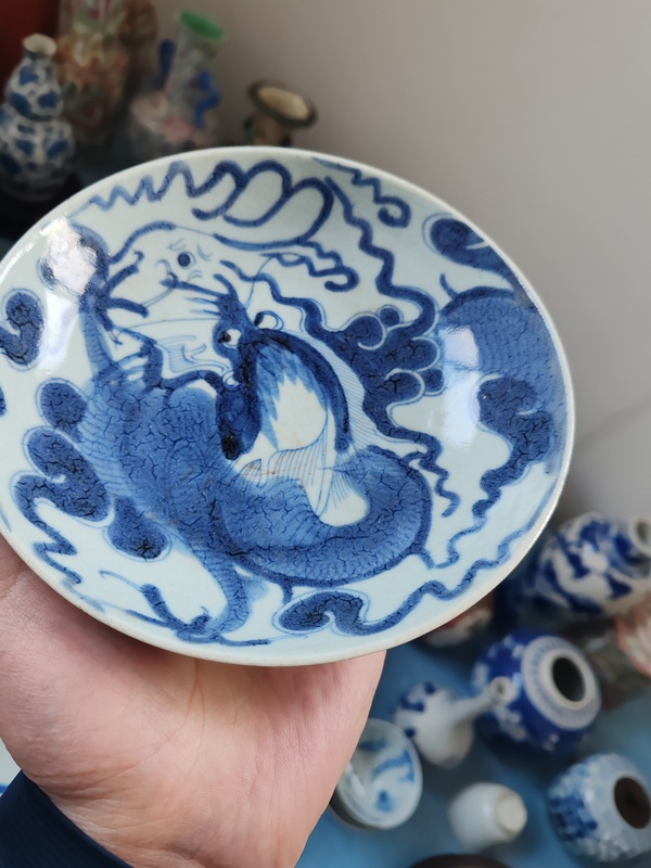古玩陶瓷清雍正時期青花過墻龍紋盤拍賣,當前價格1288元