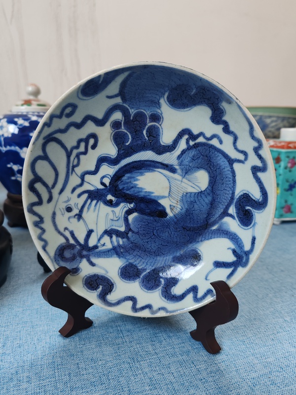 古玩陶瓷清雍正時期青花過墻龍紋盤拍賣,當前價格1288元