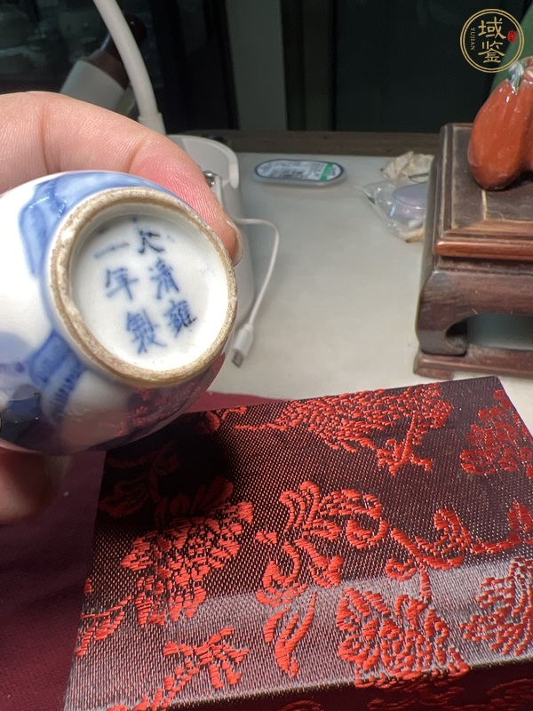 古玩陶瓷青花鼻煙壺真品鑒賞圖