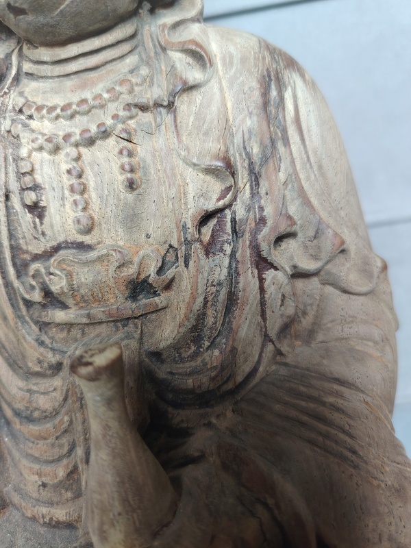古玩雜項觀音木雕拍賣，當(dāng)前價格3600元