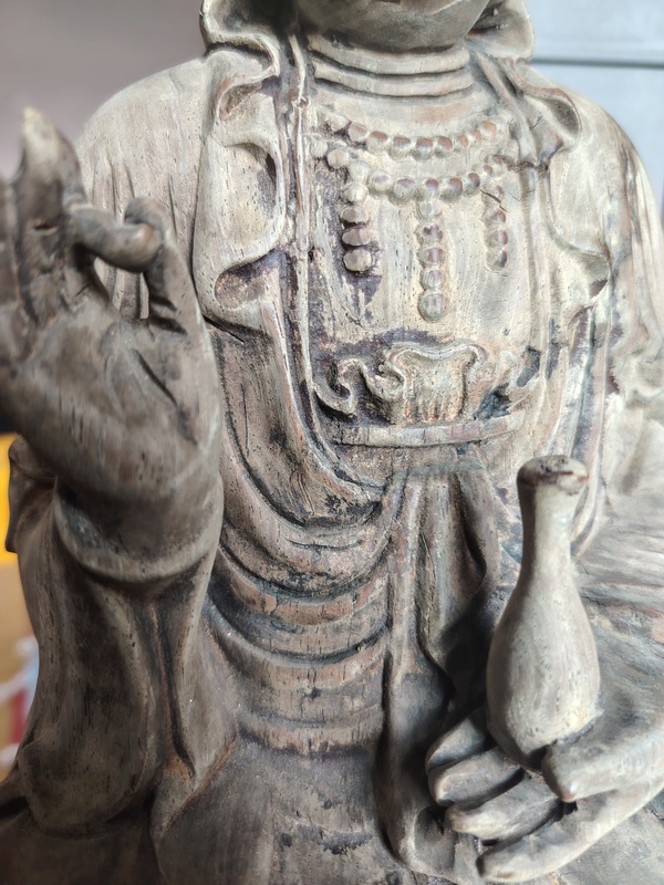 古玩轉(zhuǎn)賣觀音木雕拍賣，當(dāng)前價格500元