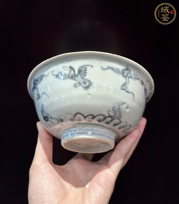 古玩陶瓷青花海水云鶴紋碗真品鑒賞圖