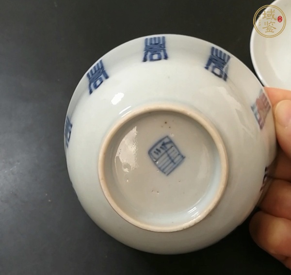 古玩陶瓷青花壽字紋蓋碗真品鑒賞圖