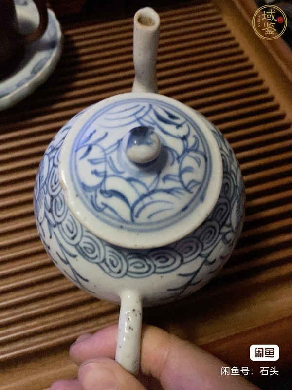 古玩陶瓷清中期青花纏枝蓮茶壺真品鑒賞圖