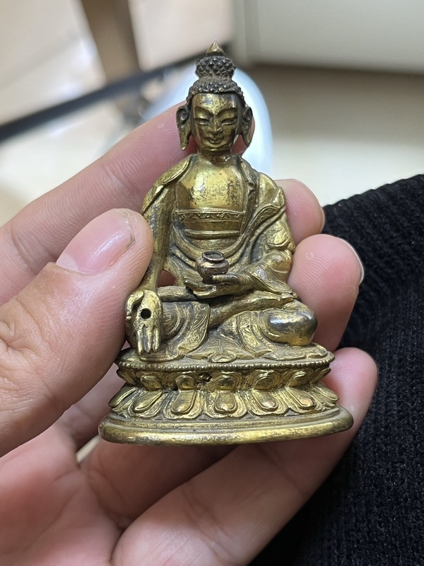 古玩銅器藥師佛拍賣，當前價格23000元