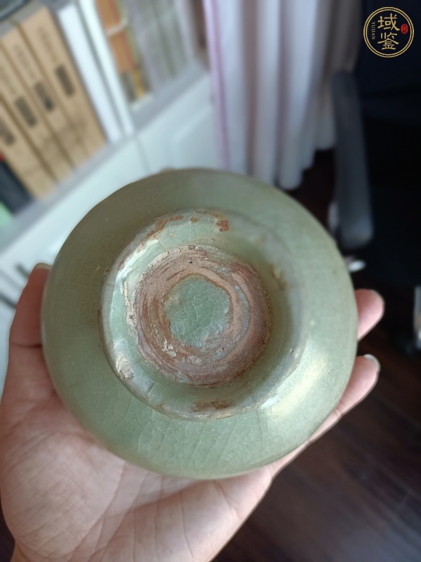 古玩陶瓷龍泉青瓷茶碗真品鑒賞圖