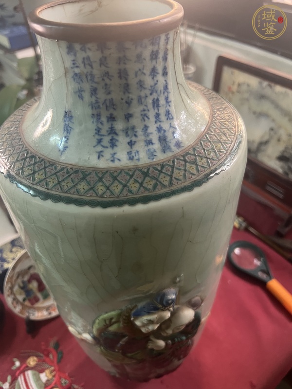 古玩陶瓷粉彩貼塑瓶真品鑒賞圖