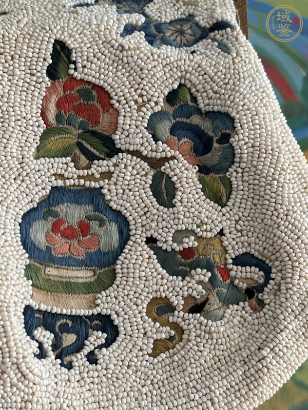 古玩雜項刺繡手包真品鑒賞圖