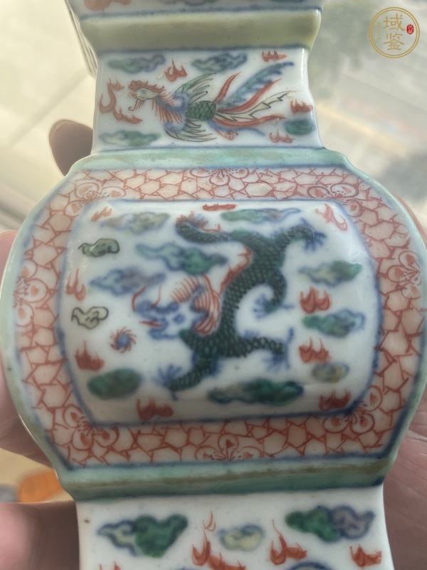 古玩陶瓷青花五彩龍紋花觚真品鑒賞圖