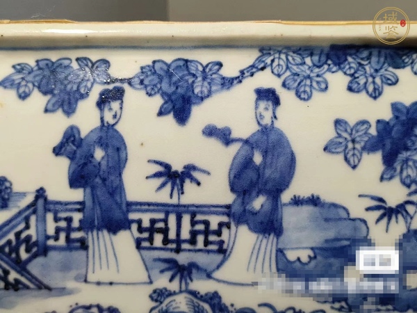 古玩陶瓷清早期 青花人物紋蓋盒真品鑒賞圖