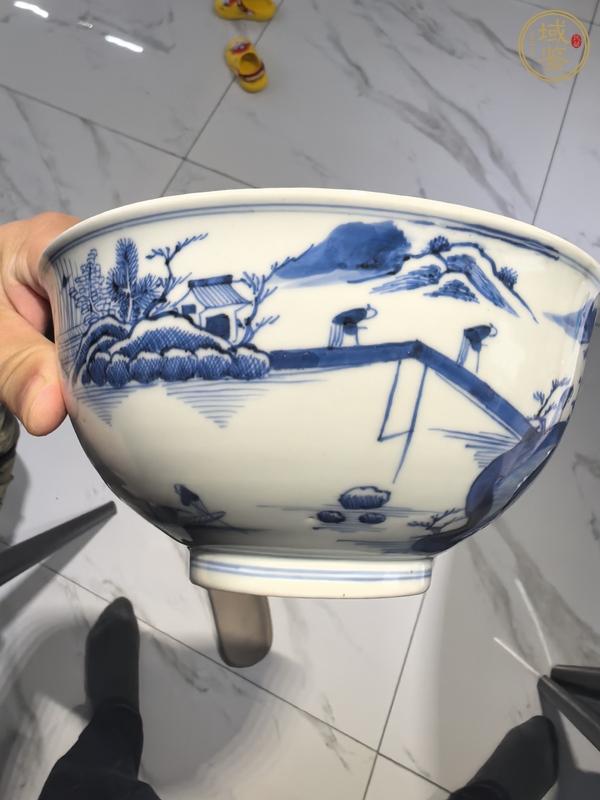 古玩陶瓷山水紋青花碗真品鑒賞圖