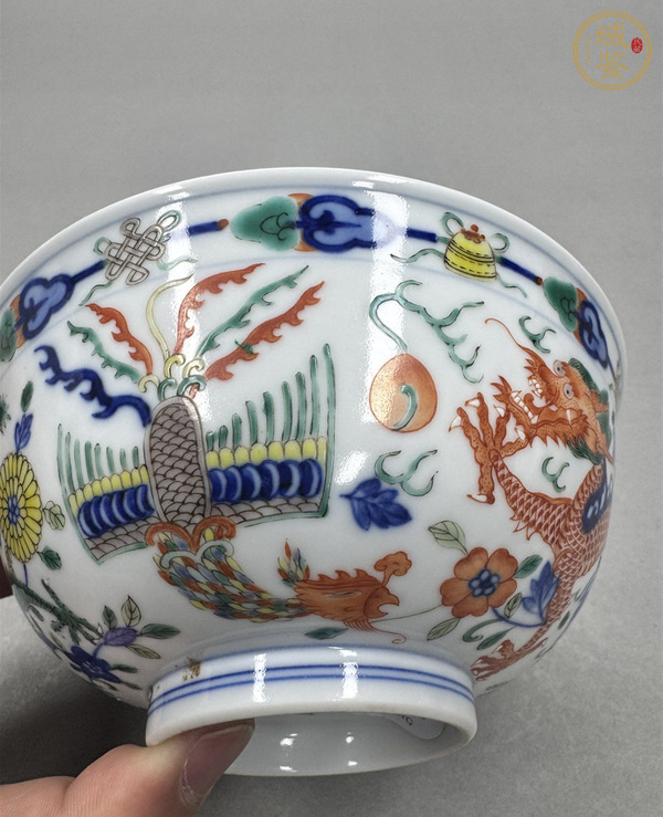 古玩陶瓷青花五彩龍鳳紋碗真品鑒賞圖