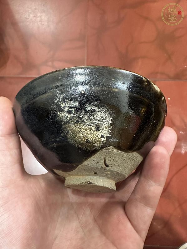 古玩陶瓷宋 黑釉茶盞真品鑒賞圖