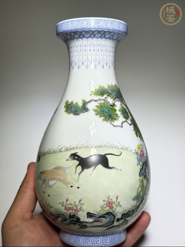 古玩陶瓷民國 琺瑯彩狩獵圖瓶真品鑒賞圖