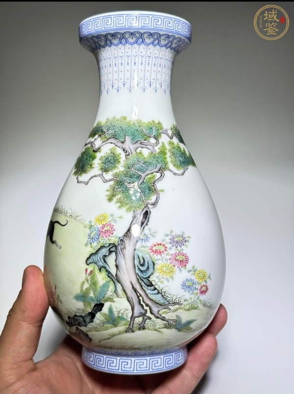 古玩陶瓷民國 琺瑯彩狩獵圖瓶真品鑒賞圖