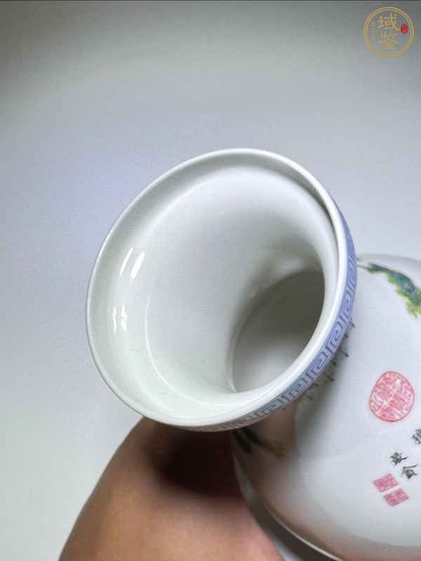 古玩陶瓷民國 琺瑯彩狩獵圖瓶真品鑒賞圖