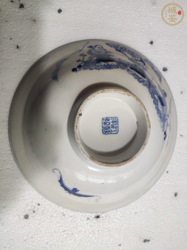 古玩陶瓷出口創(chuàng)匯期青花碗真品鑒賞圖