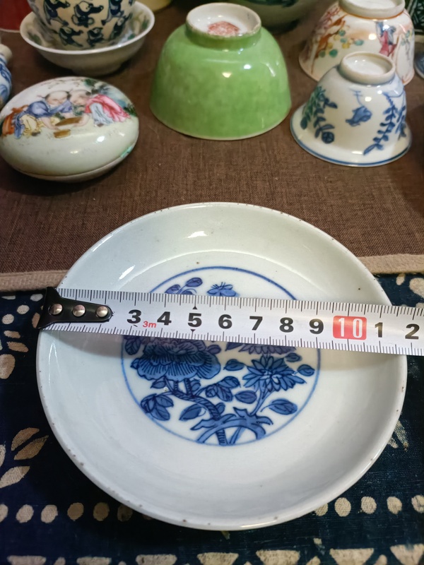 古玩陶瓷道光青花蝶戀花紋盤拍賣，當(dāng)前價格3888元