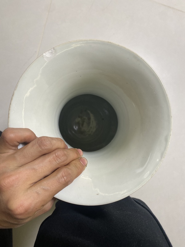 古玩陶瓷粉彩花卉紋撇口瓶拍賣,當前價格1688元