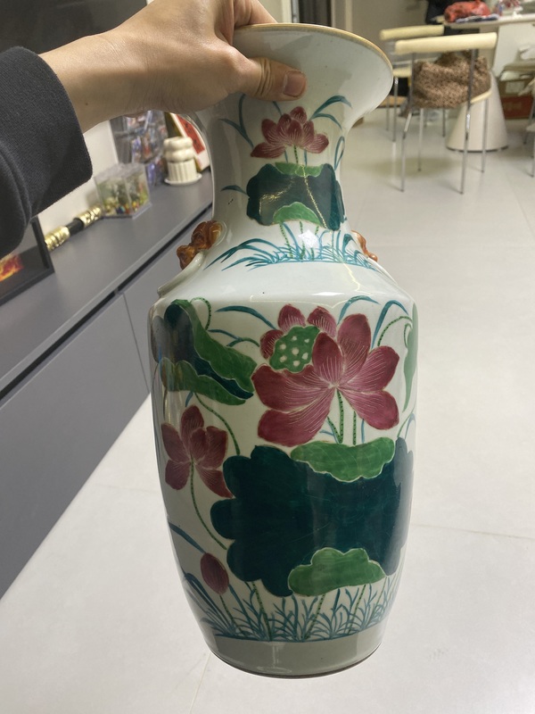 古玩陶瓷粉彩花卉紋撇口瓶拍賣,當前價格1688元