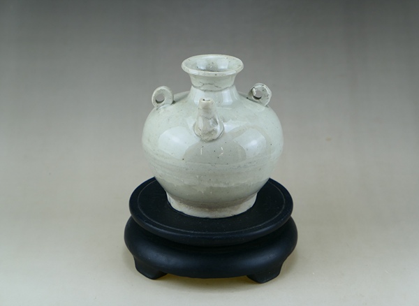 古玩陶瓷明晚期·青白釉三系執壺拍賣,當前價格200元