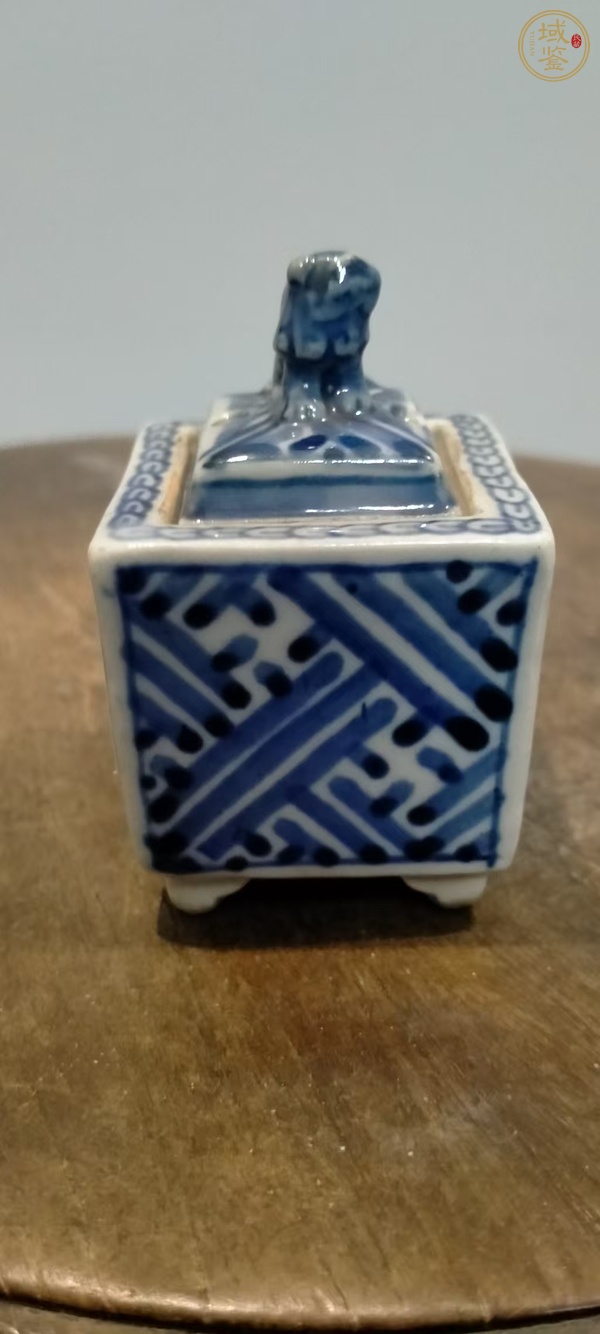 古玩陶瓷晚清青花香薰爐真品鑒賞圖