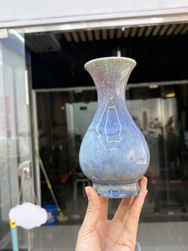 古玩陶瓷鈞紅釉窯變瓶拍賣,當前價格13600元