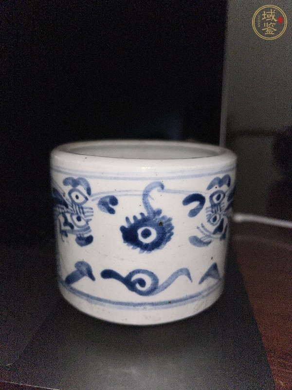 古玩陶瓷清晚·青花雙龍戲珠紋筒式爐真品鑒賞圖