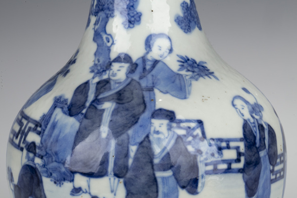 古玩陶瓷清光緒·青花十二花神人物紋撇口瓶拍賣,當前價格1940元