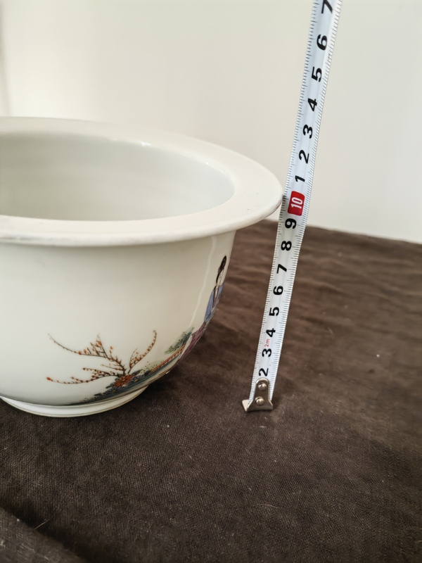 古玩陶瓷民國 彩繪紅樓夢題材人物花盆拍賣，當前價格1280元