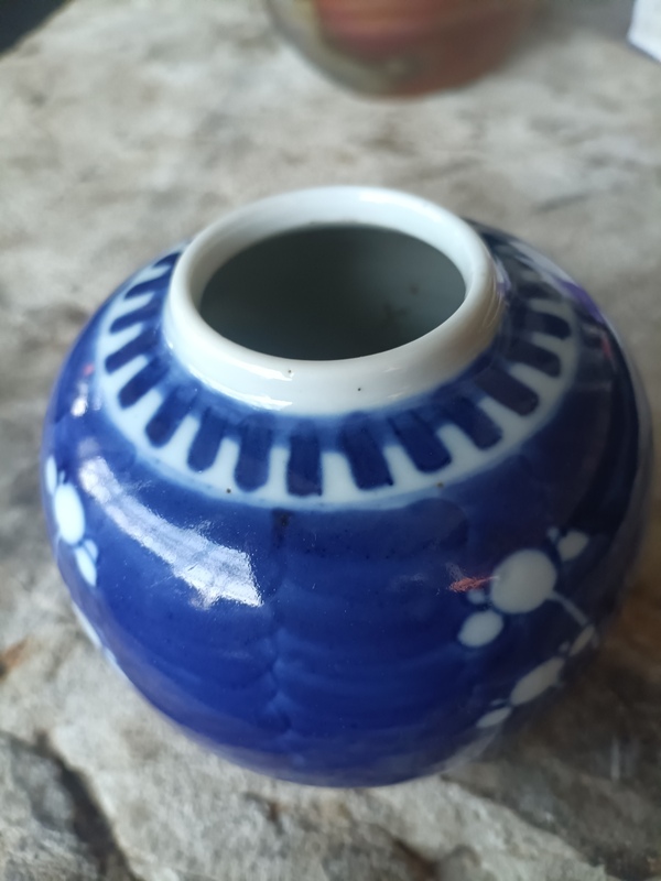 古玩陶瓷青花冰梅圖茶葉罐拍賣,當前價格199元