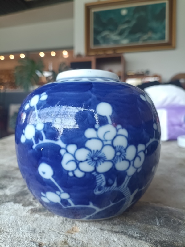 古玩陶瓷青花冰梅圖茶葉罐拍賣，當前價格199元