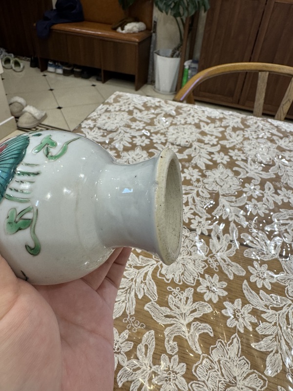 古玩陶瓷雍正粉彩荷塘花卉紋琵琶瓶拍賣,當前價格5200元