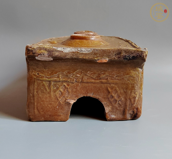 古玩陶瓷黃釉印花陶灶真品鑒賞圖
