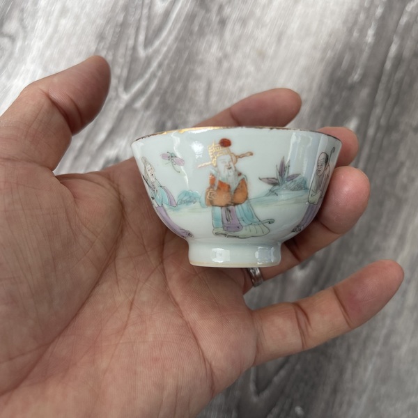 古玩陶瓷清晚期粉彩人物故事杯 茶杯酒杯小碗茶圓拍賣(mài),當(dāng)前價(jià)格1850元